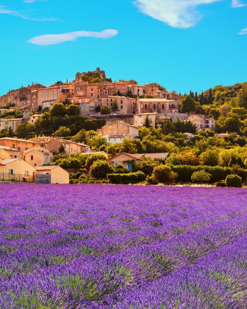 on the road in Provenza